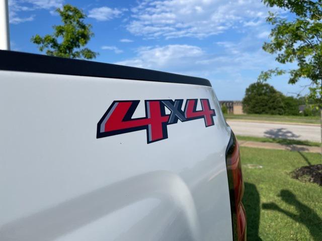 Photo of 2018 Summit White Chevrolet Silverado 1500