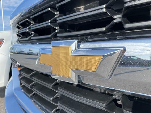 Photo of 2018 Summit White Chevrolet Silverado 1500