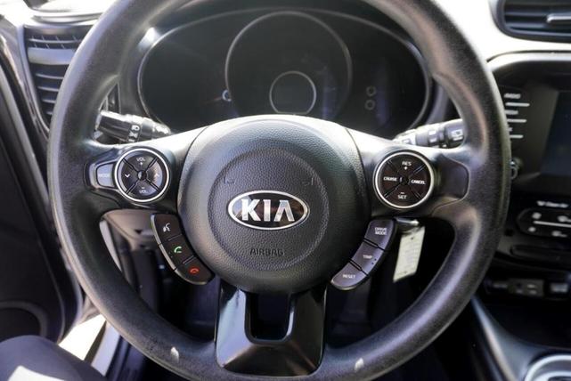 Photo of 2019 Silver Kia Soul