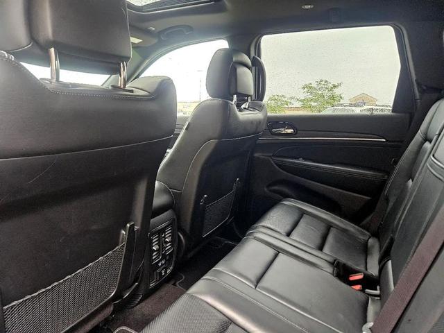Photo of 2021 Bright White Clearcoat Jeep Grand Cherokee