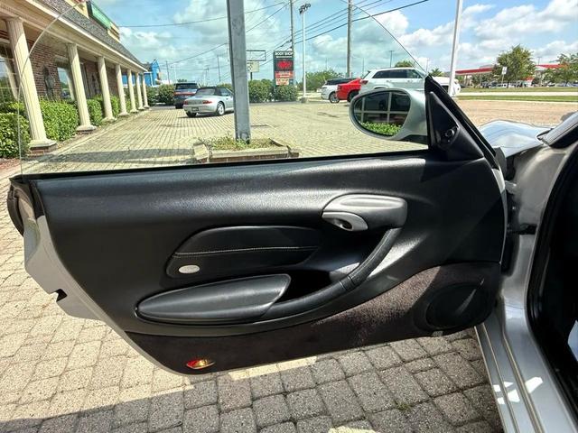 Photo of 2000 Silver Porsche Boxster