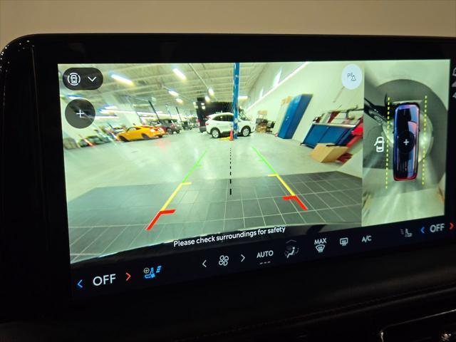 Photo of 2025 Infinite Black Metallic Clearcoat Lincoln Aviator