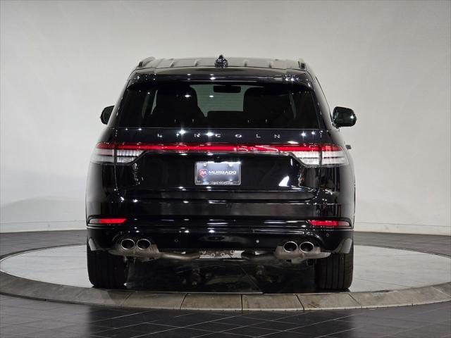Photo of 2025 Infinite Black Metallic Clearcoat Lincoln Aviator
