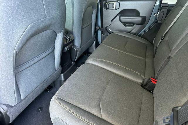 Photo of 2025 Anvil Clearcoat Jeep Wrangler 4xe