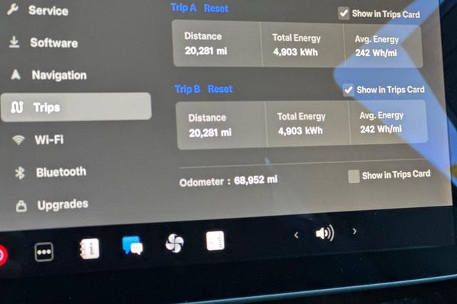 Photo of 2019 Grey Tesla Model 3