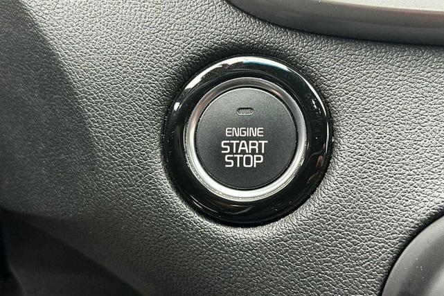Photo of 2019 Snow White Pearl Kia Sorento