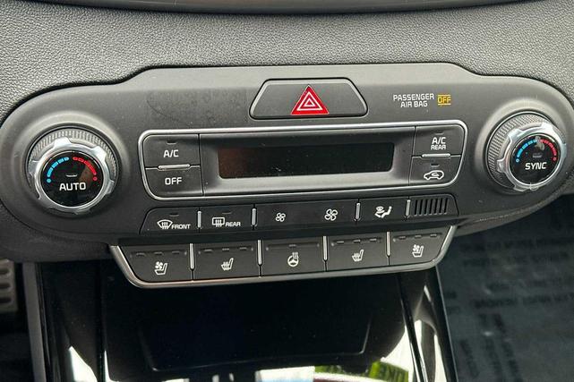 Photo of 2019 Snow White Pearl Kia Sorento