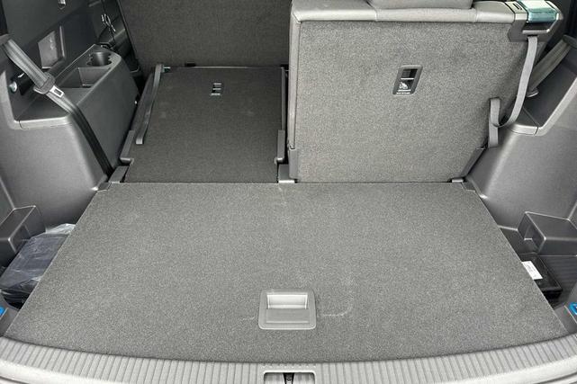 Photo of 2025 Mountain Lake B Volkswagen Atlas