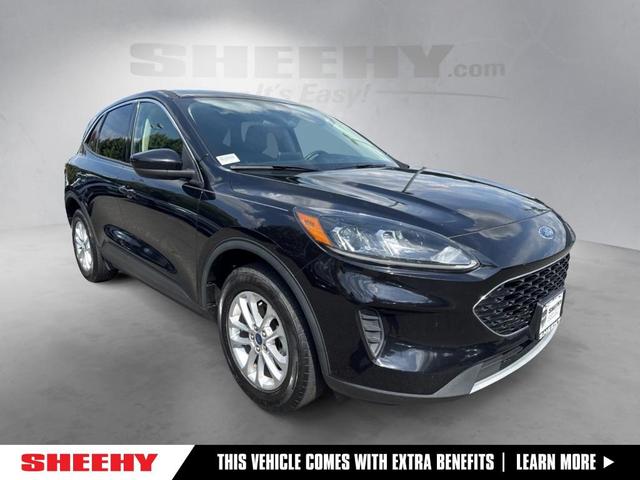 Photo of 2020 Agate Black Metallic Ford Escape