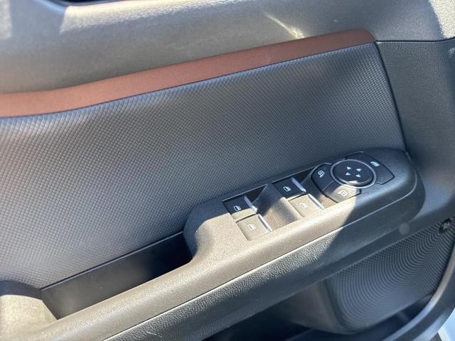 Photo of 2021 Oxford White Ford Bronco Sport
