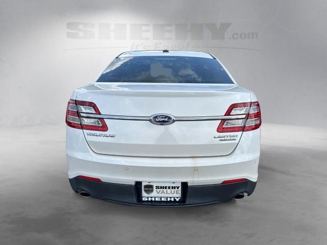 Photo of 2014 White Platinum Tri-Coat Metallic Ford Taurus