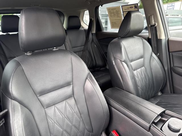 Photo of 2023 Gun Metallic Nissan Rogue