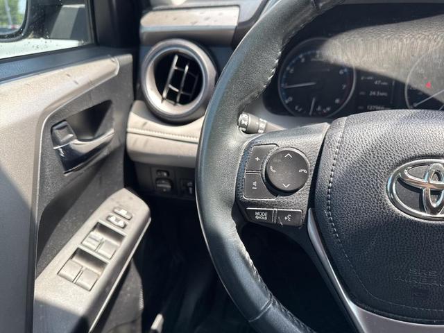Photo of 2017 Magnetic Gray Metallic Toyota RAV4