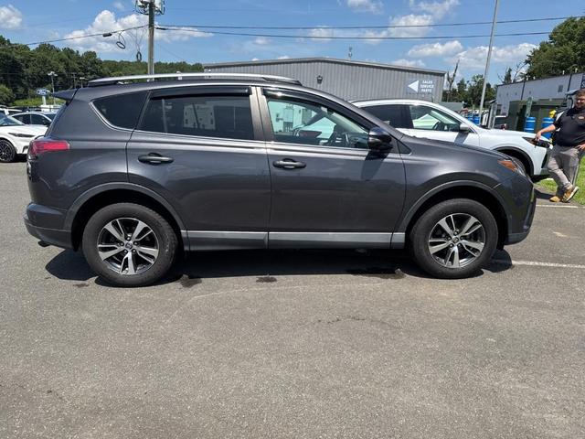 Photo of 2017 Magnetic Gray Metallic Toyota RAV4