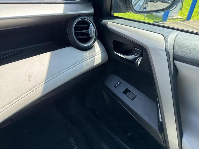 Photo of 2017 Magnetic Gray Metallic Toyota RAV4