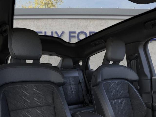 Photo of 2025 Star White Ford Mustang Mach-E