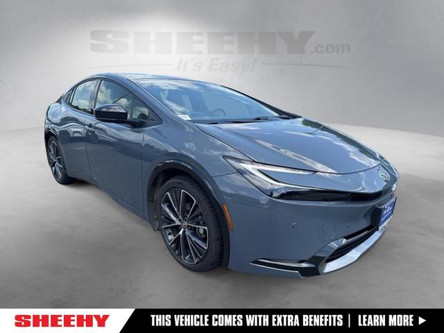 Photo of 2025 Gray Toyota Prius