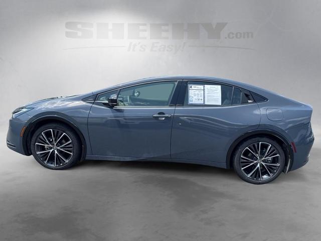 Photo of 2025 Gray Toyota Prius