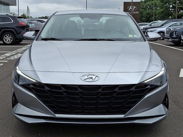 Photo of 2021 Silver Hyundai ELANTRA
