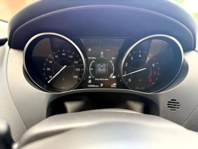 Photo of 2018 Fuji White Jaguar F-PACE