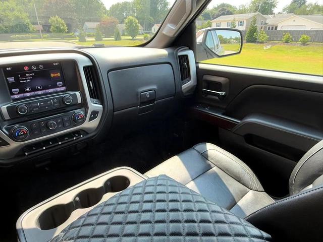 Photo of 2016 Quicksilver Metallic GMC Sierra 1500