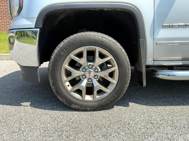 Photo of 2016 Quicksilver Metallic GMC Sierra 1500