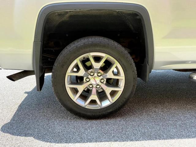 Photo of 2016 Quicksilver Metallic GMC Sierra 1500