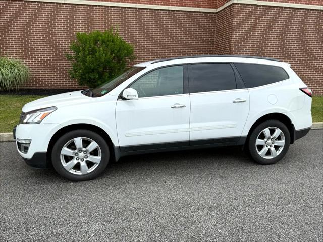 Photo of 2016 WHITE Chevrolet Traverse