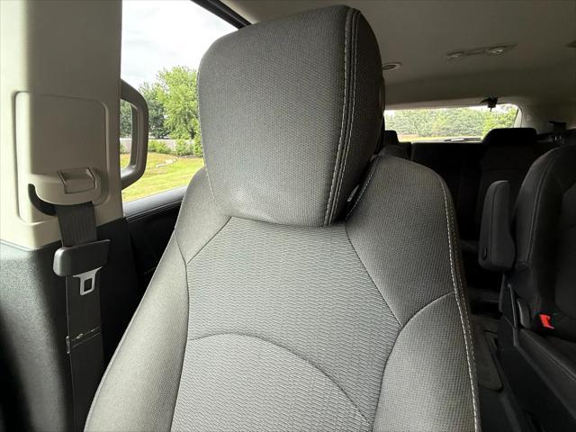 Photo of 2016 WHITE Chevrolet Traverse