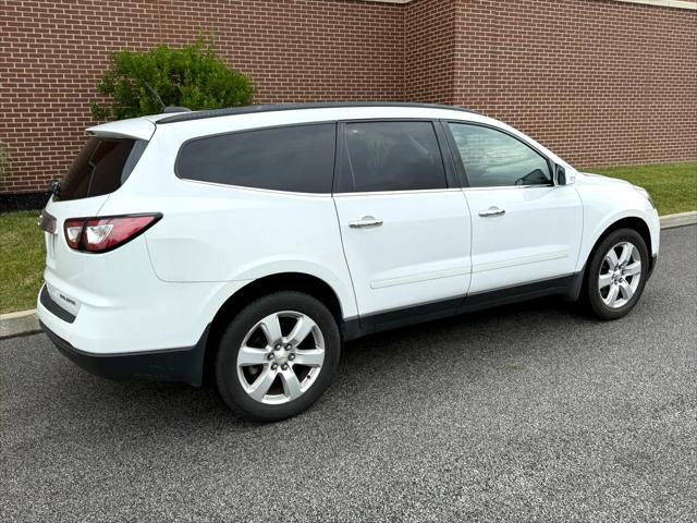 Photo of 2016 WHITE Chevrolet Traverse