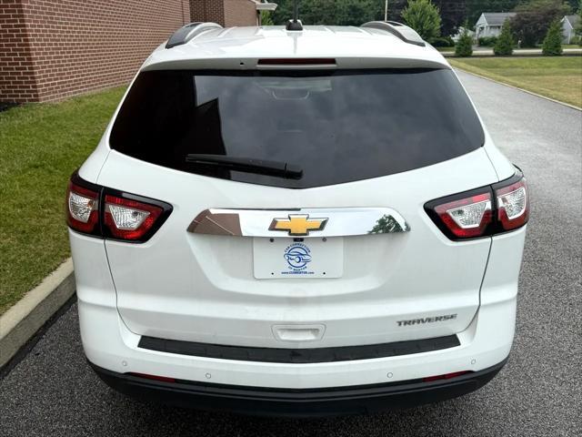 Photo of 2016 WHITE Chevrolet Traverse