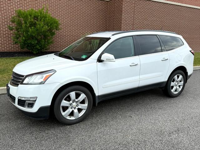 Photo of 2016 WHITE Chevrolet Traverse