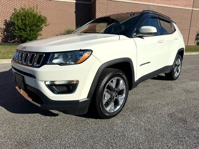 Photo of 2019 WHITE Jeep Compass