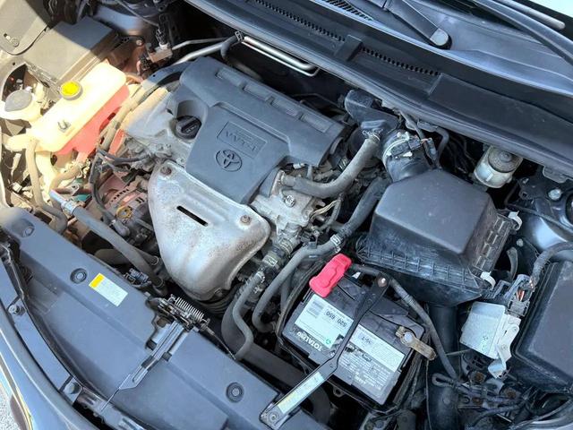 Photo of 2016 GREY Toyota RAV4