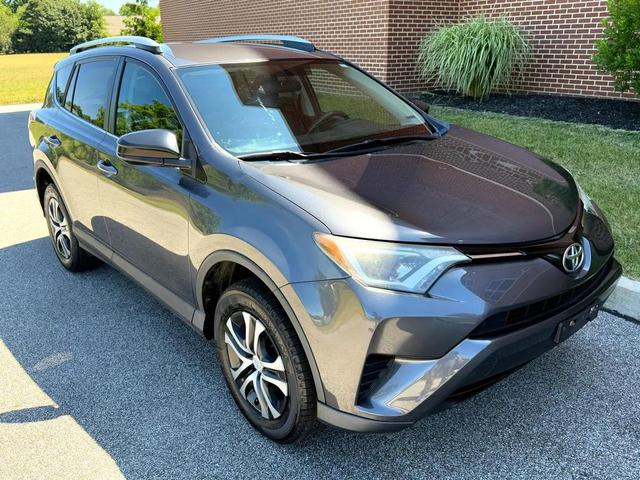Photo of 2016 GREY Toyota RAV4