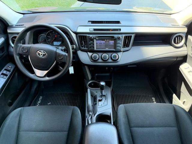 Photo of 2016 GREY Toyota RAV4