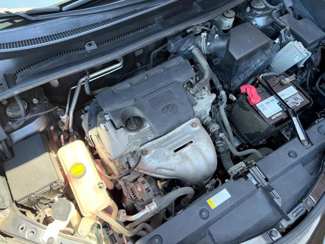 Photo of 2016 GREY Toyota RAV4