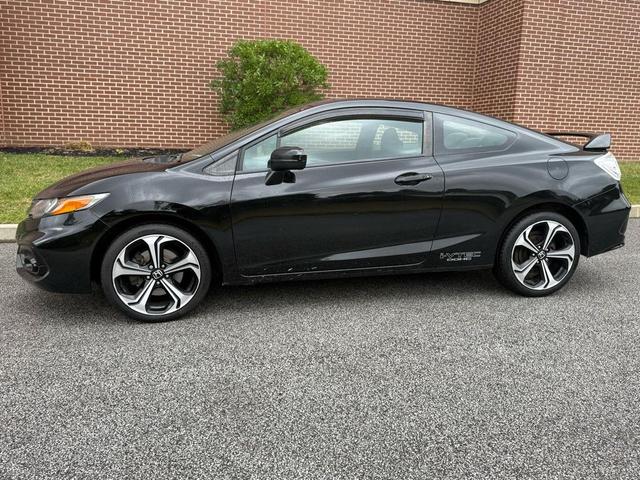 Photo of 2015 Crystal Black Pearl Honda Civic