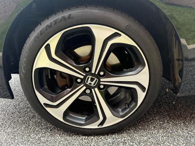 Photo of 2015 Crystal Black Pearl Honda Civic