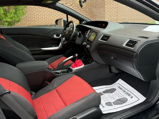 Photo of 2015 Crystal Black Pearl Honda Civic