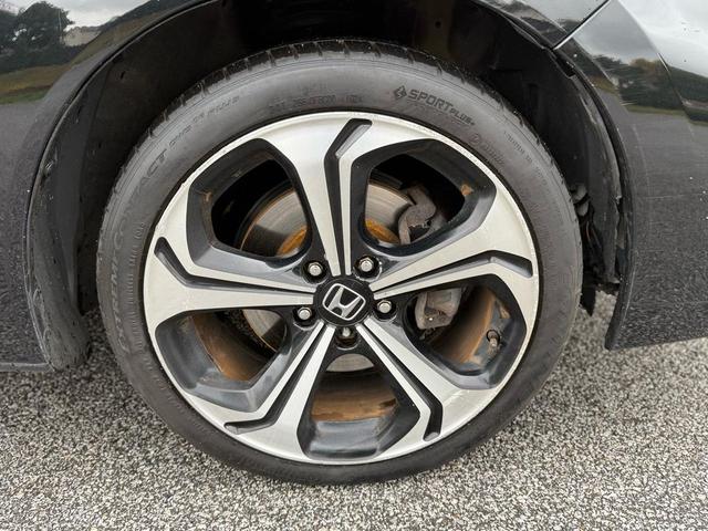 Photo of 2015 Crystal Black Pearl Honda Civic