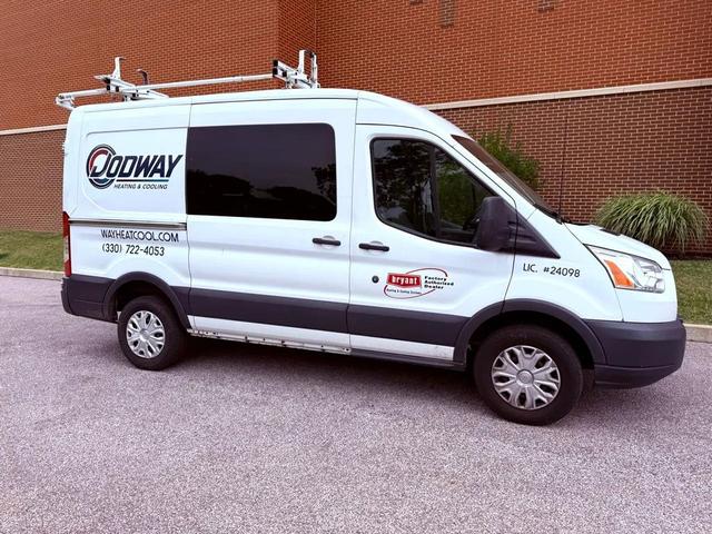 Photo of 2015 Oxford White Ford Transit-250