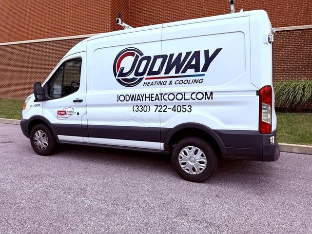 Photo of 2015 Oxford White Ford Transit-250