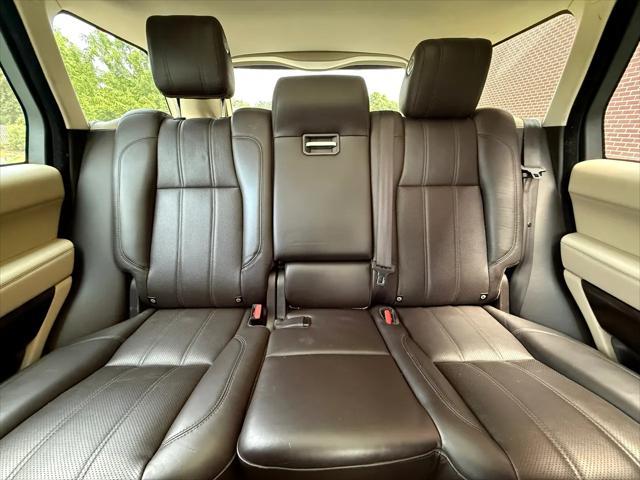 Photo of 2015 Yulong White Land Rover Range Rover