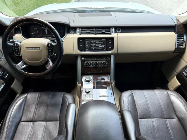 Photo of 2015 Yulong White Land Rover Range Rover