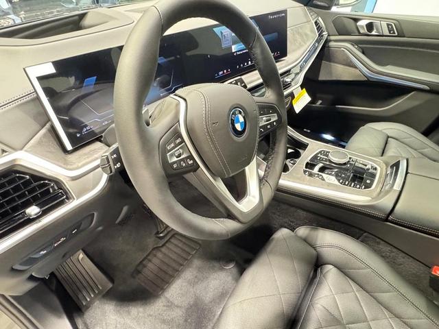 Photo of 2026 Black Sapphire Metallic BMW X5 PHEV