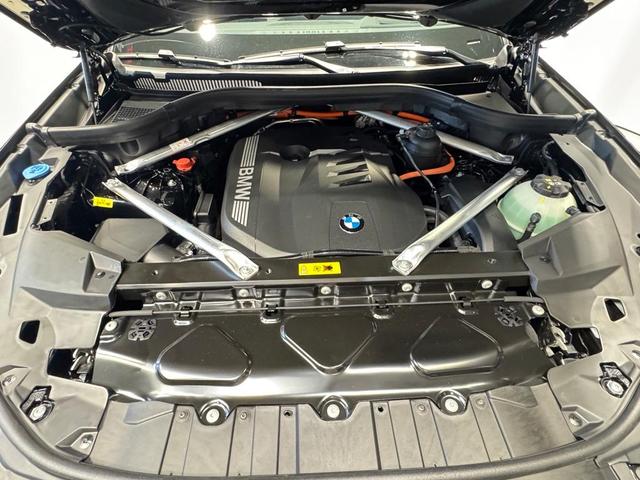 Photo of 2026 Black Sapphire Metallic BMW X5 PHEV