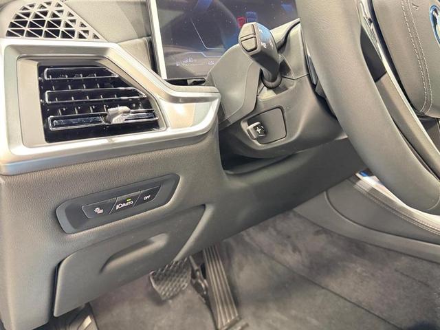 Photo of 2026 Black Sapphire Metallic BMW X5 PHEV