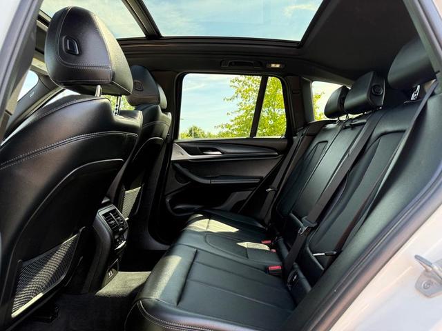 Photo of 2023 Alpine White BMW X3