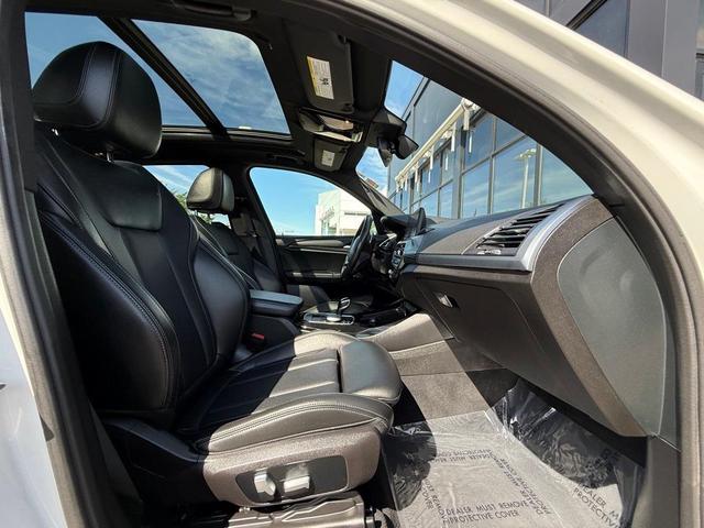 Photo of 2023 Alpine White BMW X3